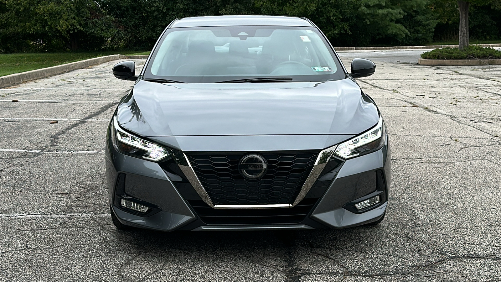 2022 Nissan Sentra SR 3