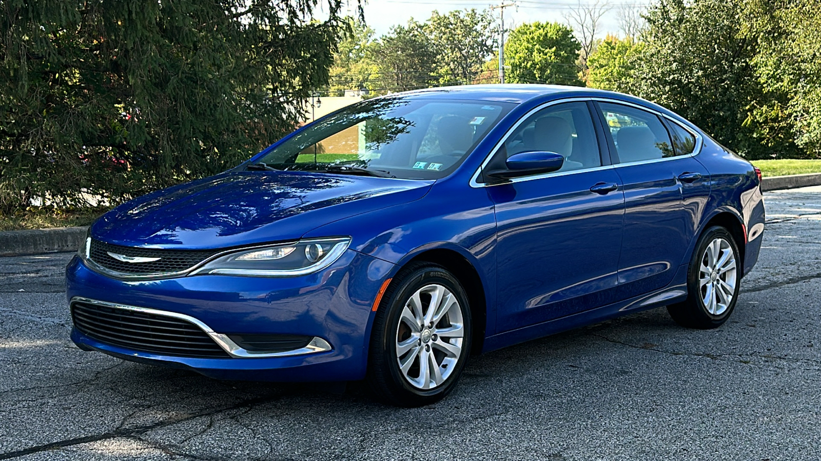 2015 Chrysler 200 Limited 2