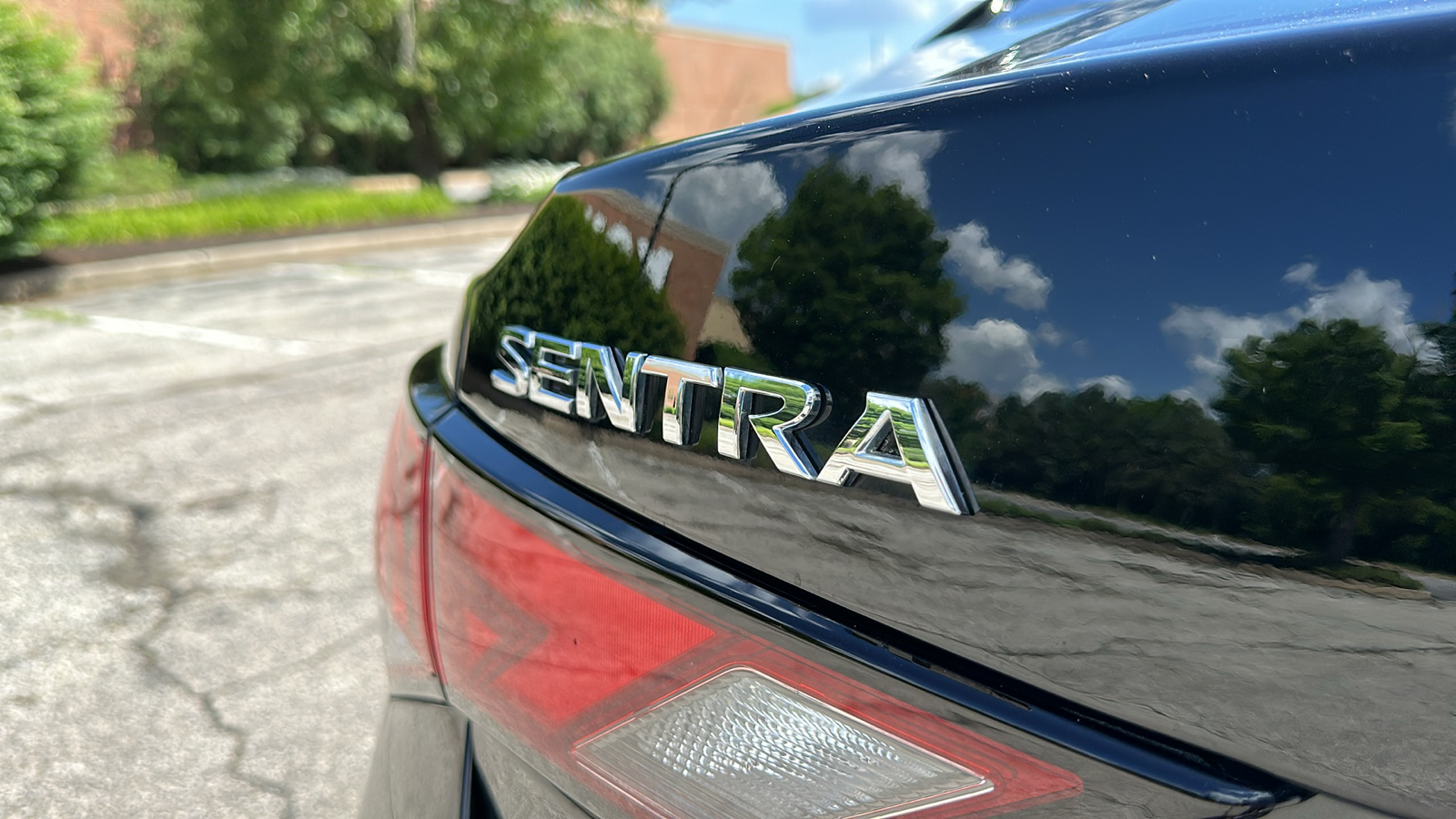 2023 Nissan Sentra S 9