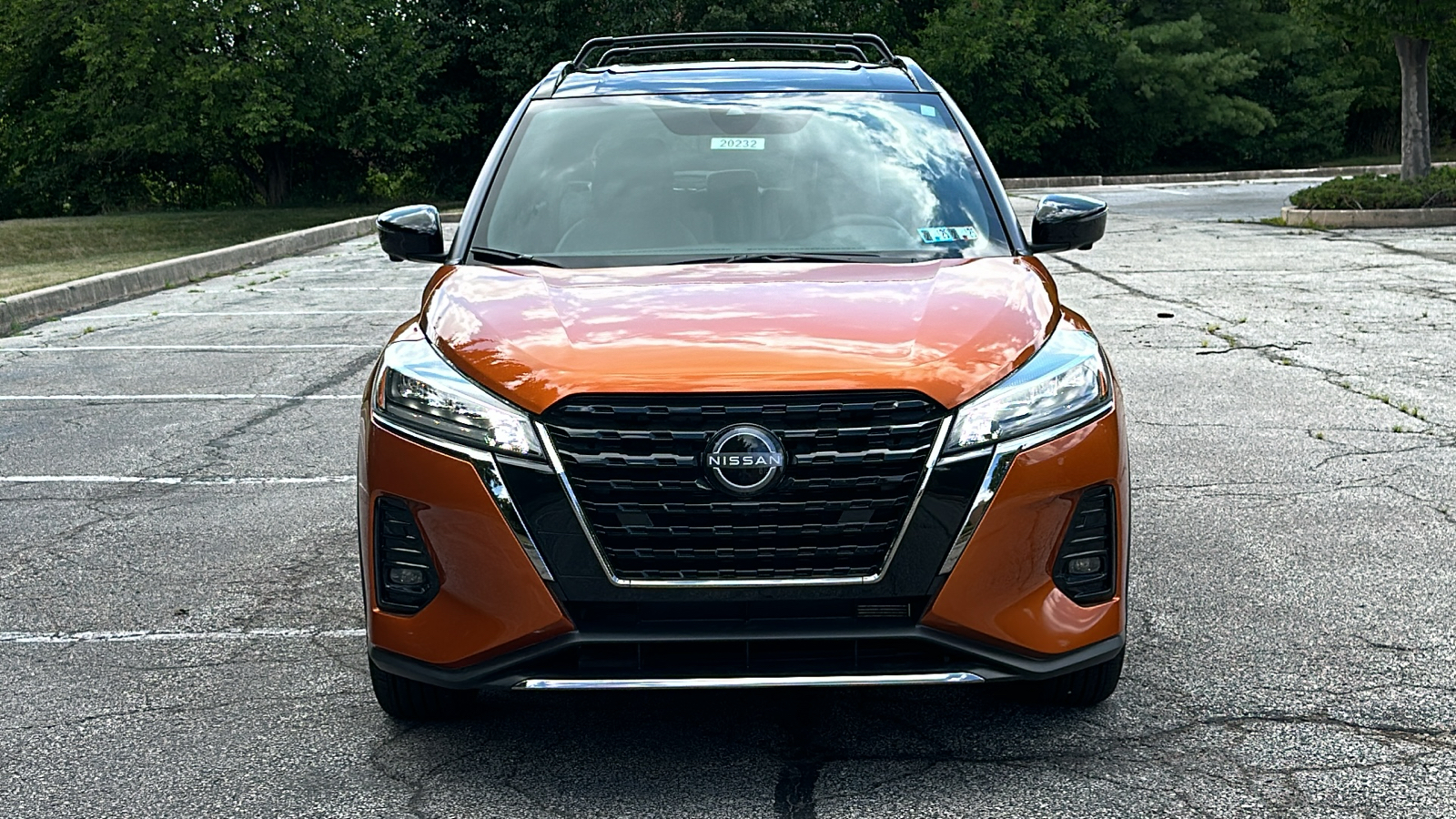 2024 Nissan Kicks SR 3