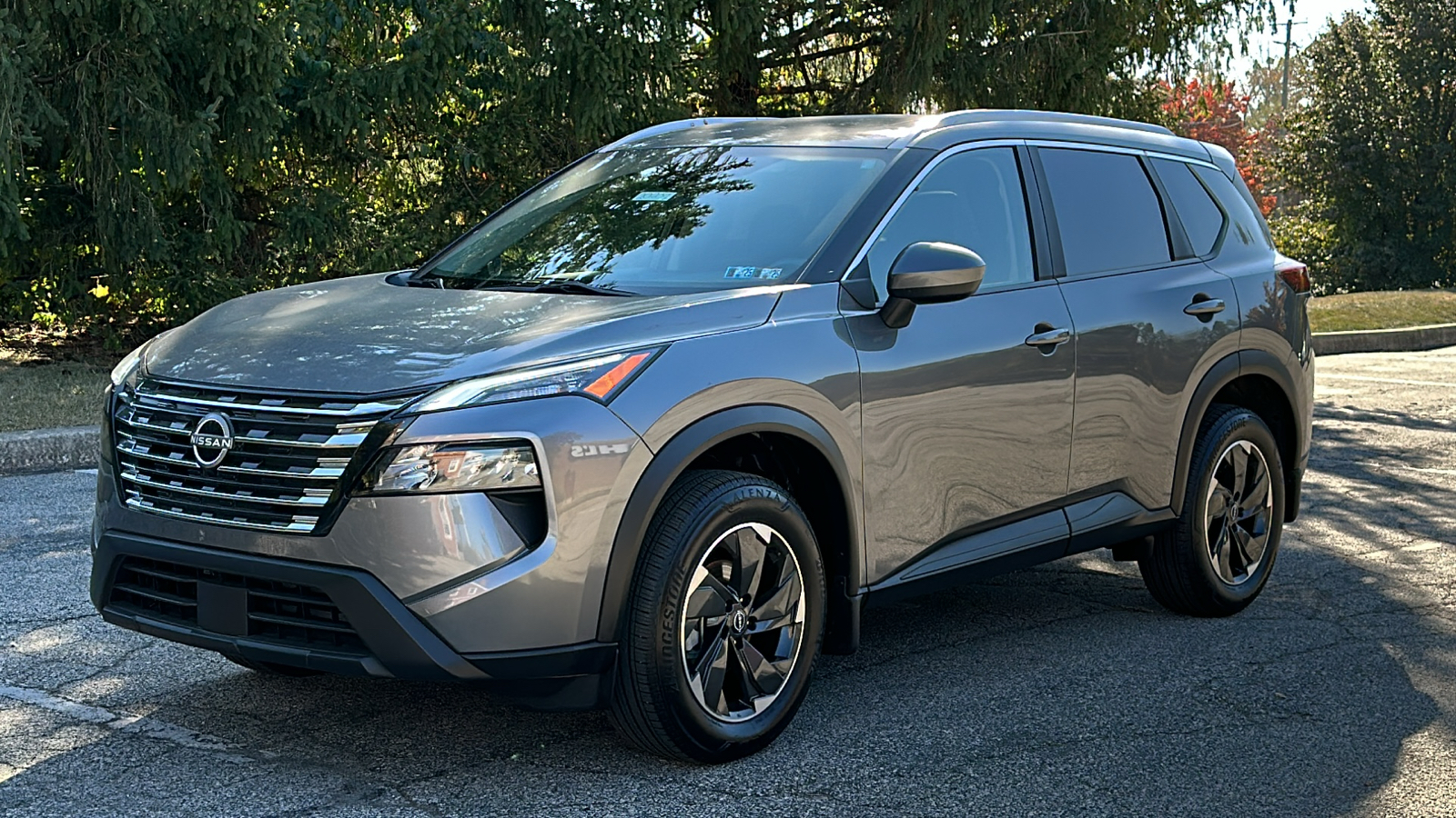 2024 Nissan Rogue SV 2