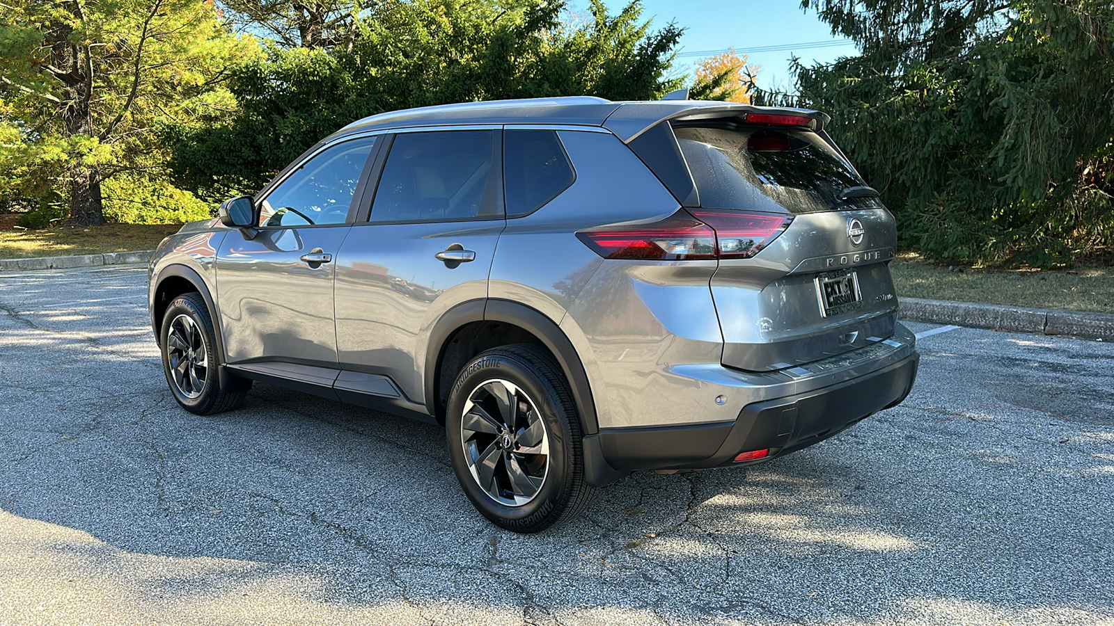 2024 Nissan Rogue SV 5