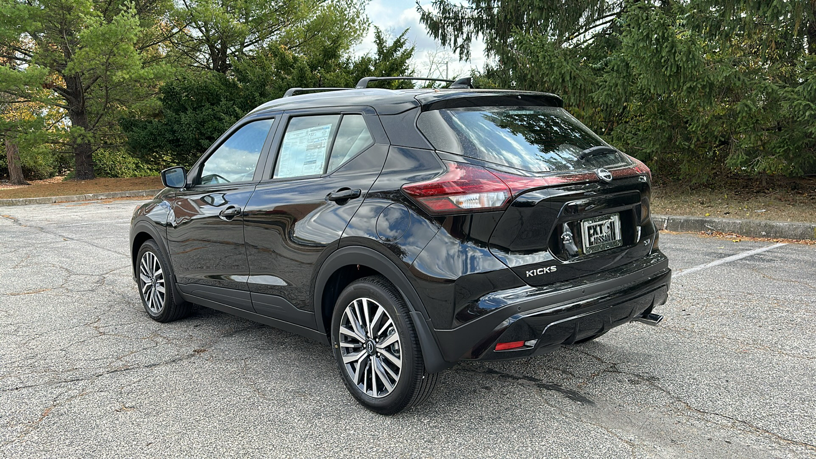 2024 Nissan Kicks SV 5