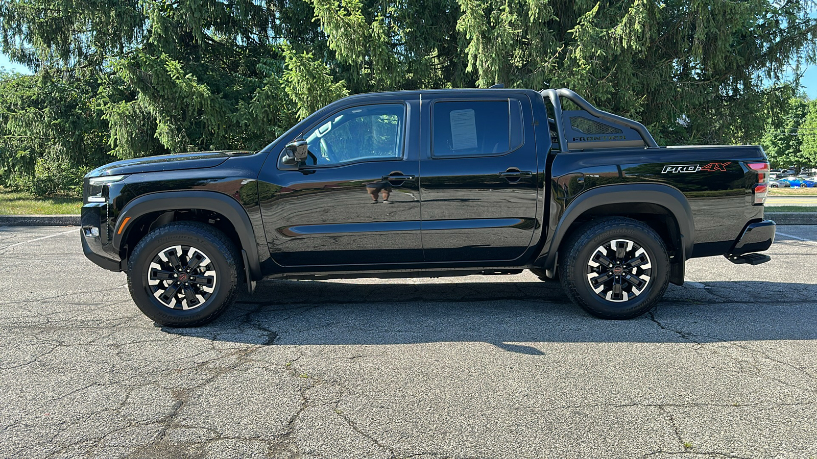 2022 Nissan Frontier PRO-4X 28