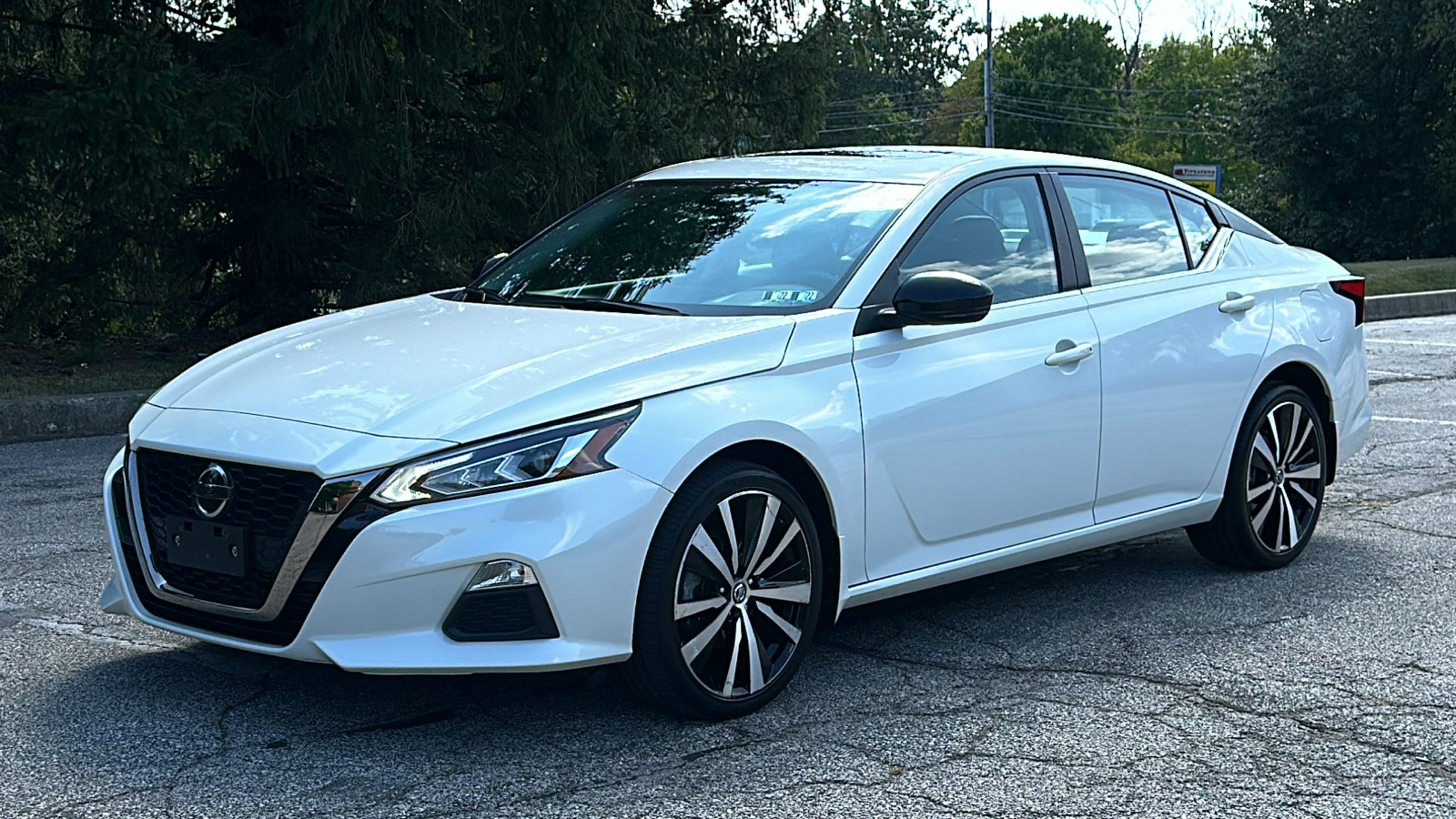 2021 Nissan Altima 2.5 SR 2