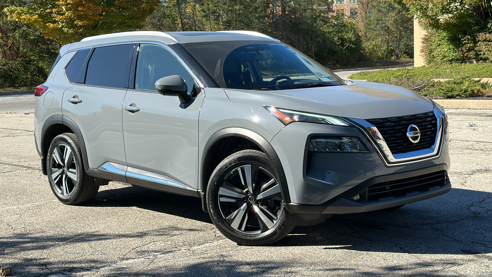 2021 Nissan Rogue SL 1