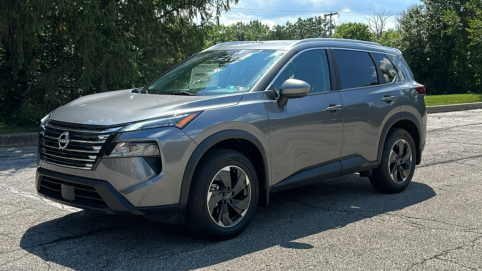 2024 Nissan Rogue SV 2