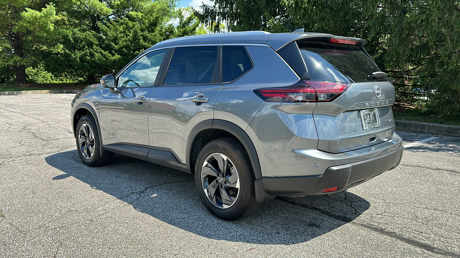 2024 Nissan Rogue SV 5