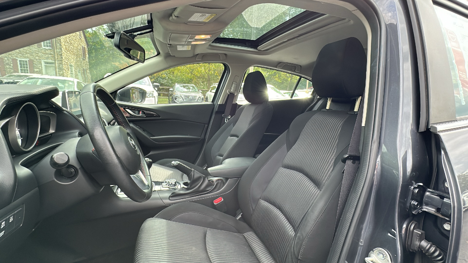 2016 Mazda Mazda3 i Touring 14