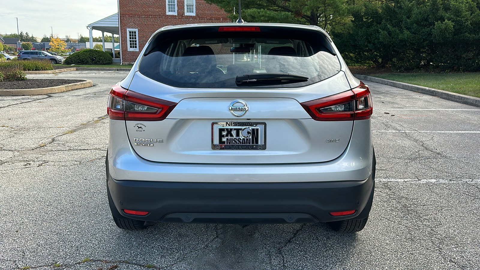 2022 Nissan Rogue Sport S 5