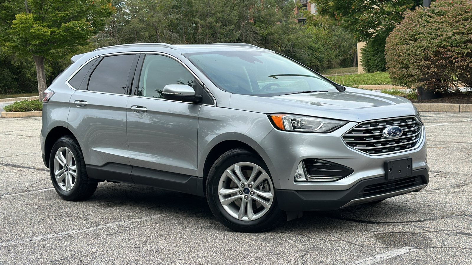 2020 Ford Edge SEL 1