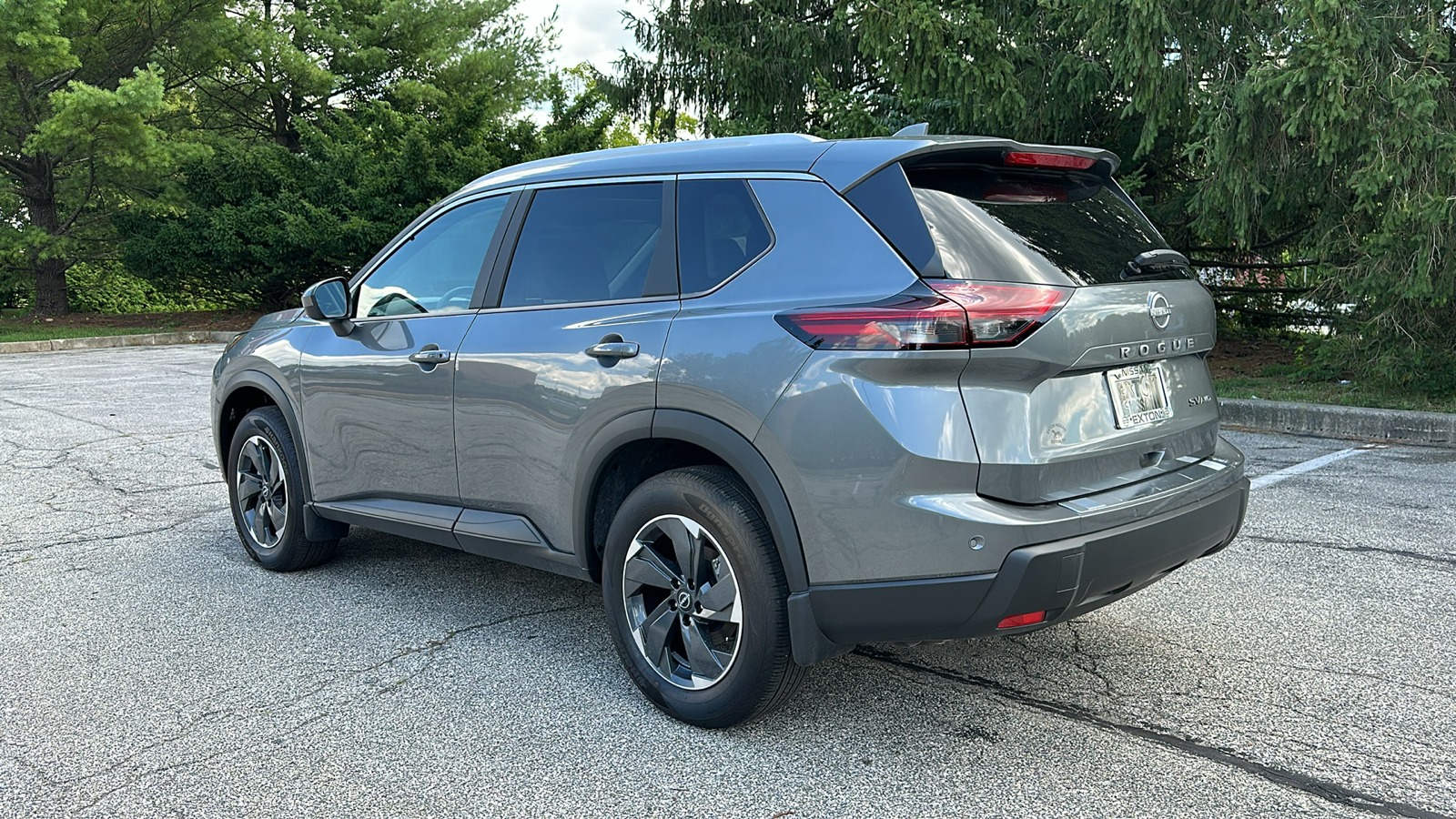 2024 Nissan Rogue SV 5