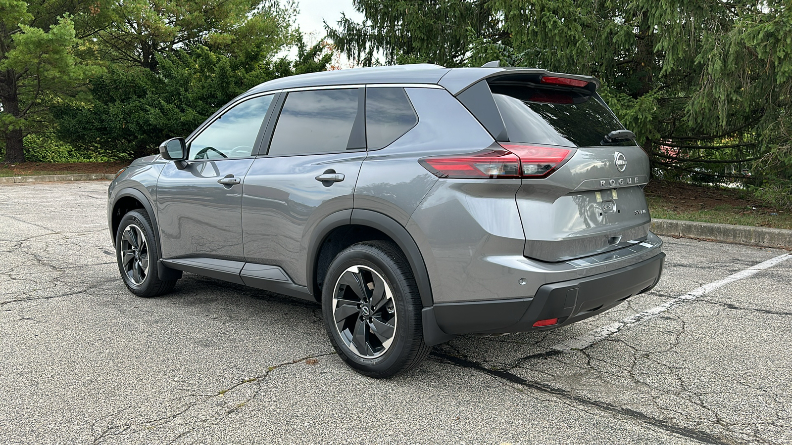 2024 Nissan Rogue SV 5