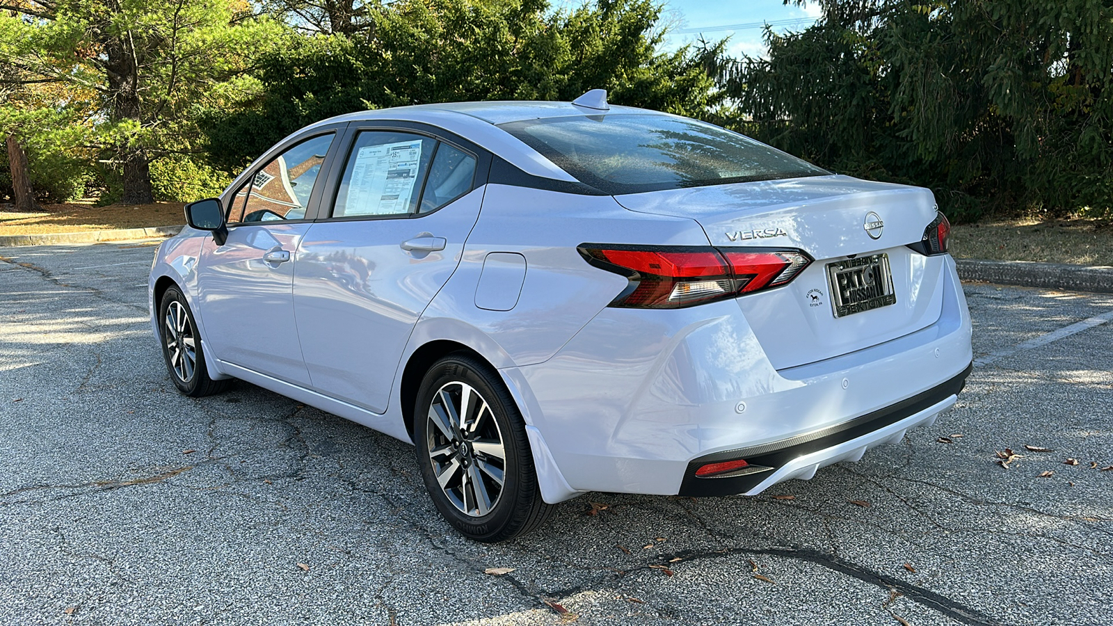 2024 Nissan Versa SV 5