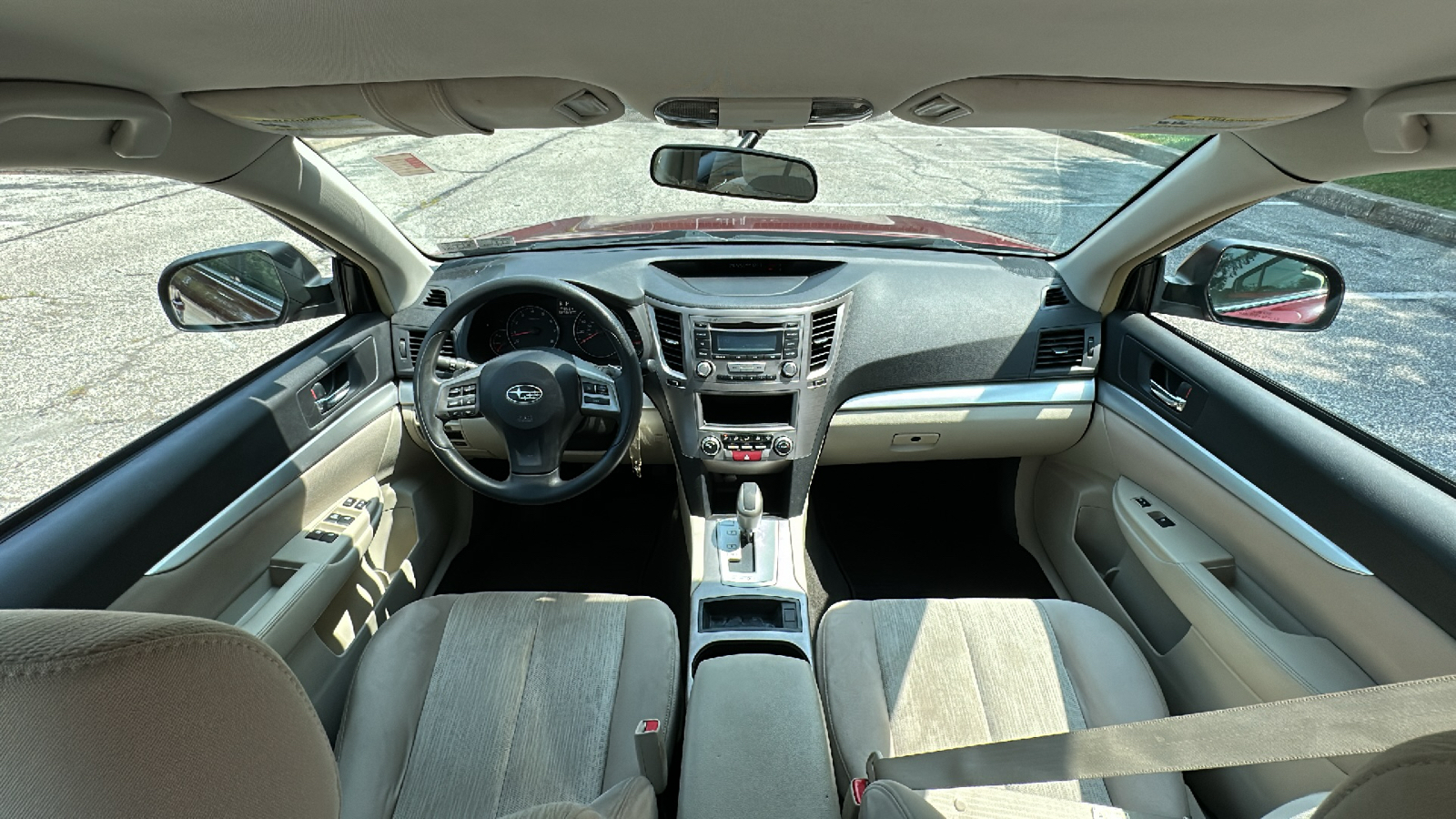 2014 Subaru Legacy 2.5i 27