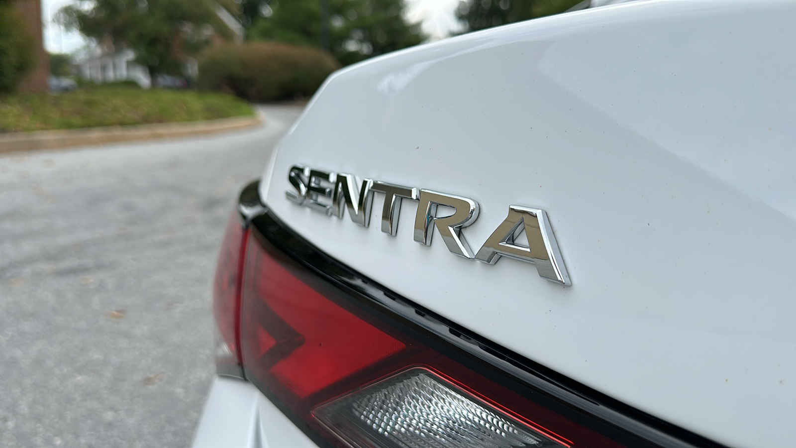 2022 Nissan Sentra SV 10