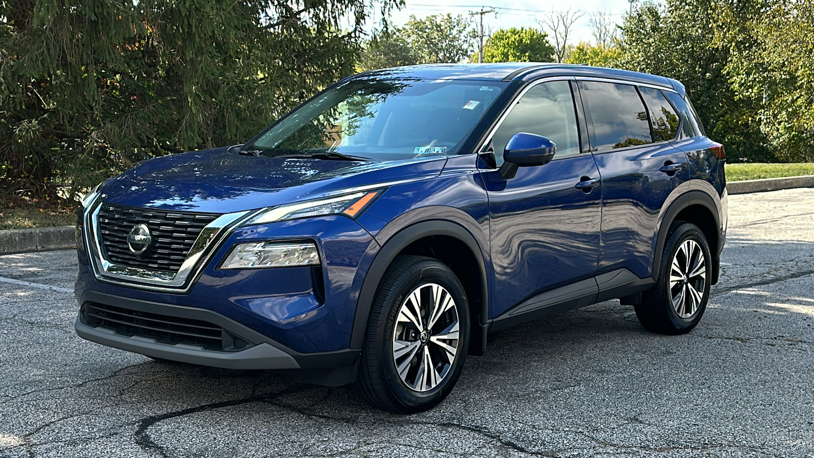 2021 Nissan Rogue SV 2