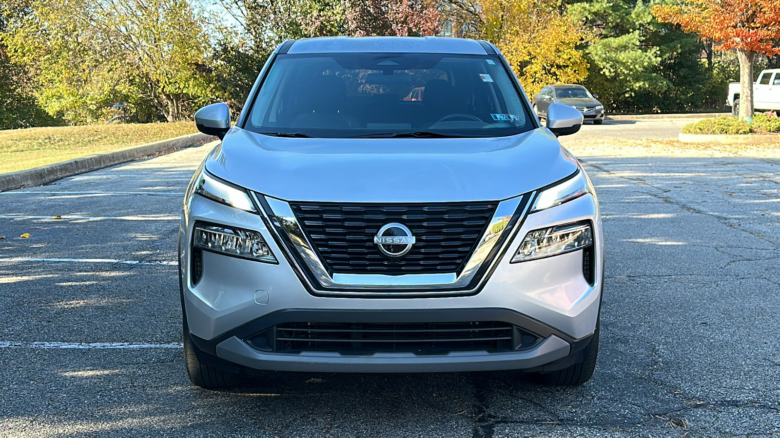 2022 Nissan Rogue SV 3