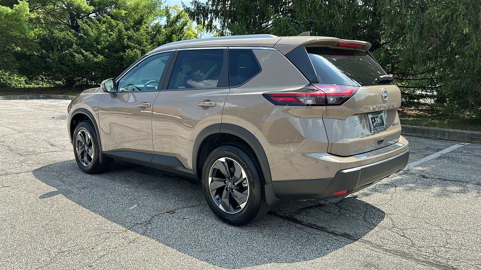 2024 Nissan Rogue SV 5