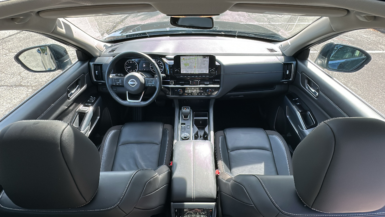2022 Nissan Pathfinder SL 29