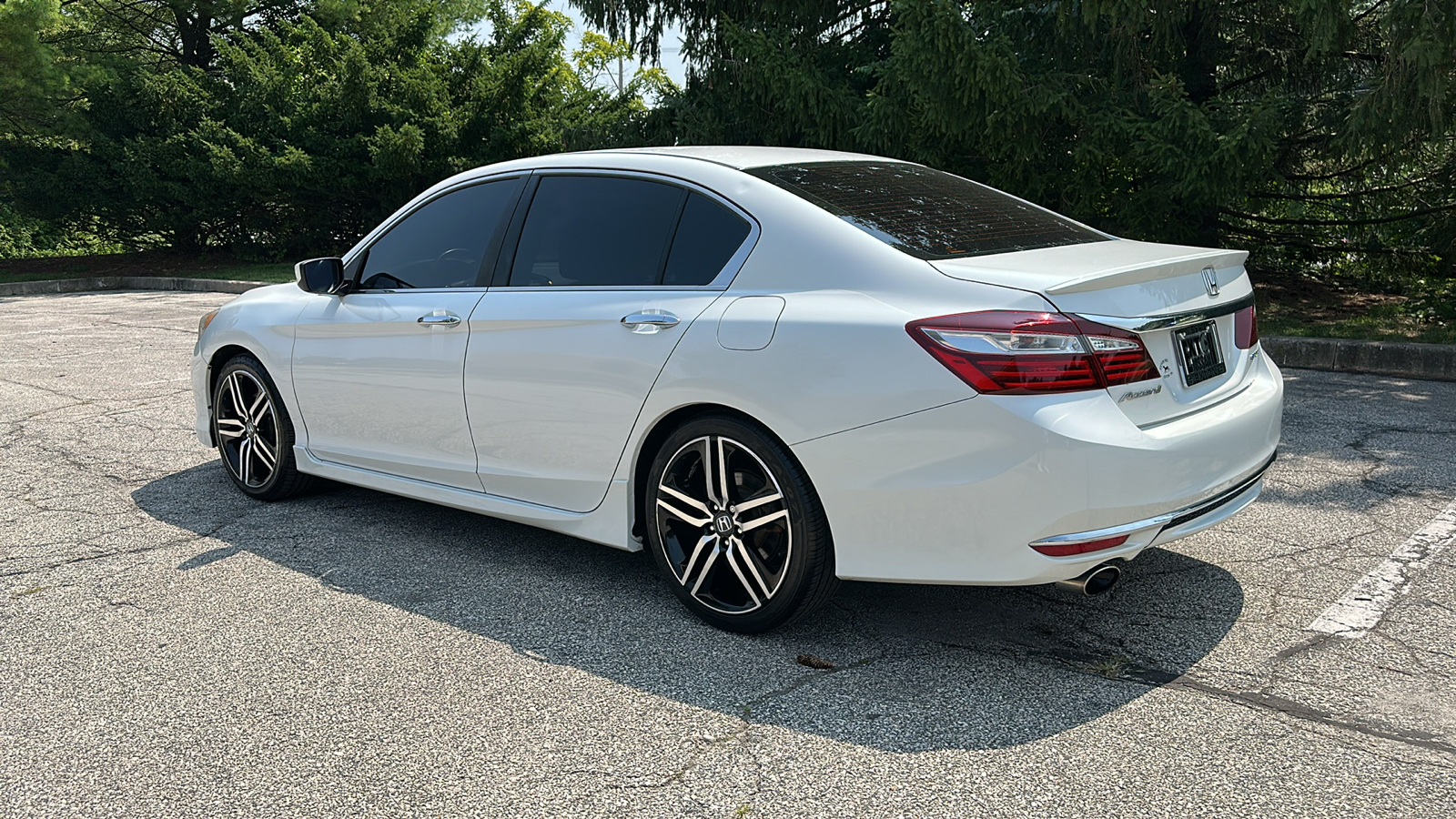 2017 Honda Accord Sedan Sport 8