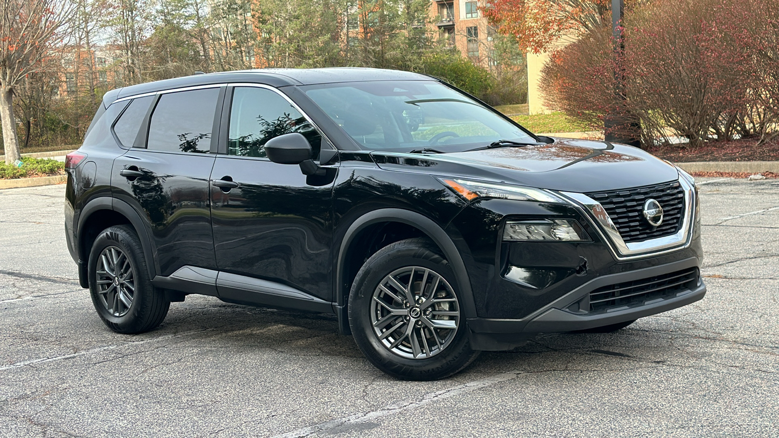 2021 Nissan Rogue S 1