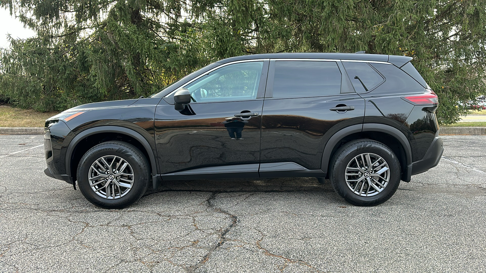 2021 Nissan Rogue S 25