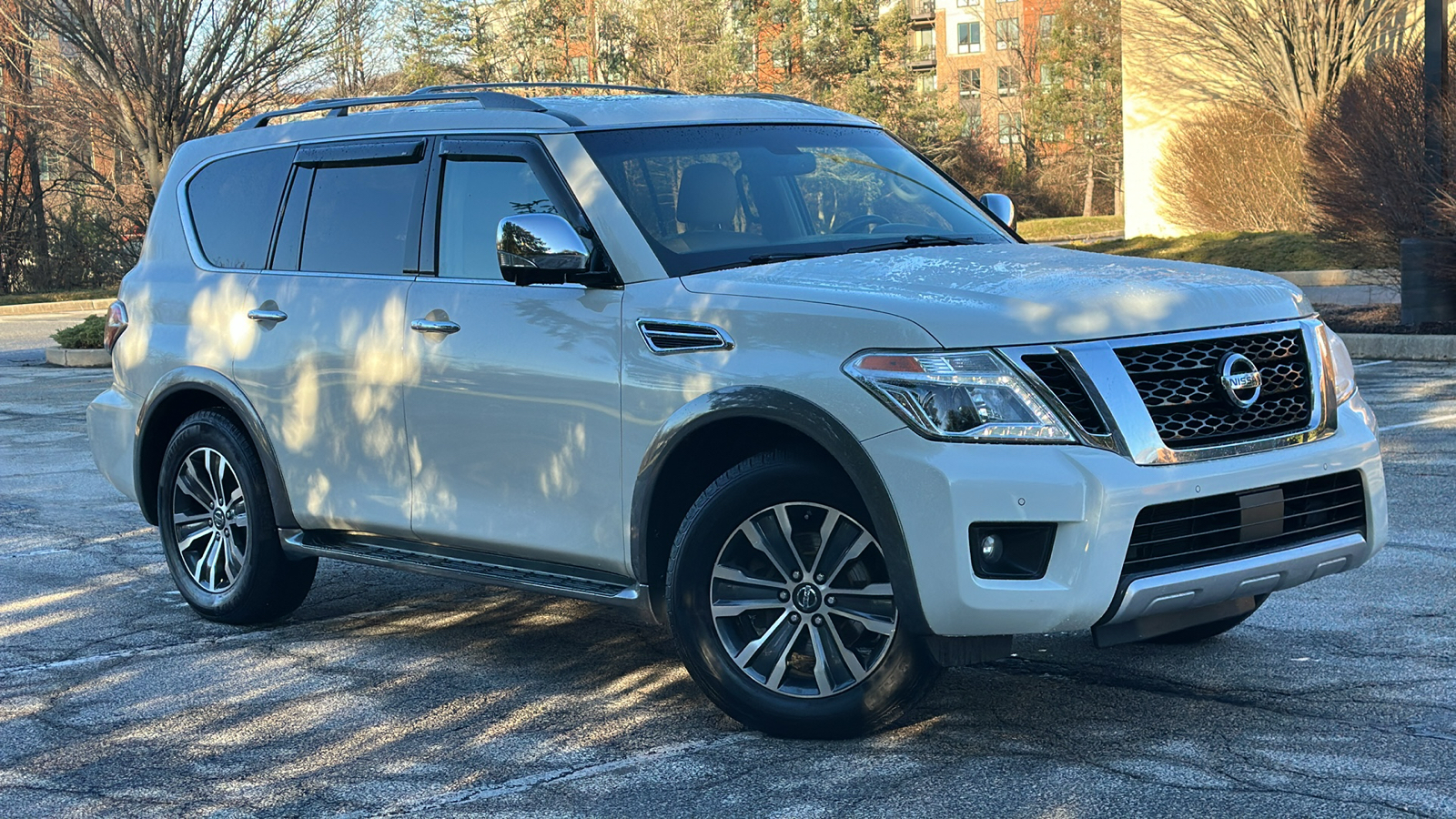 2017 Nissan Armada SL 1