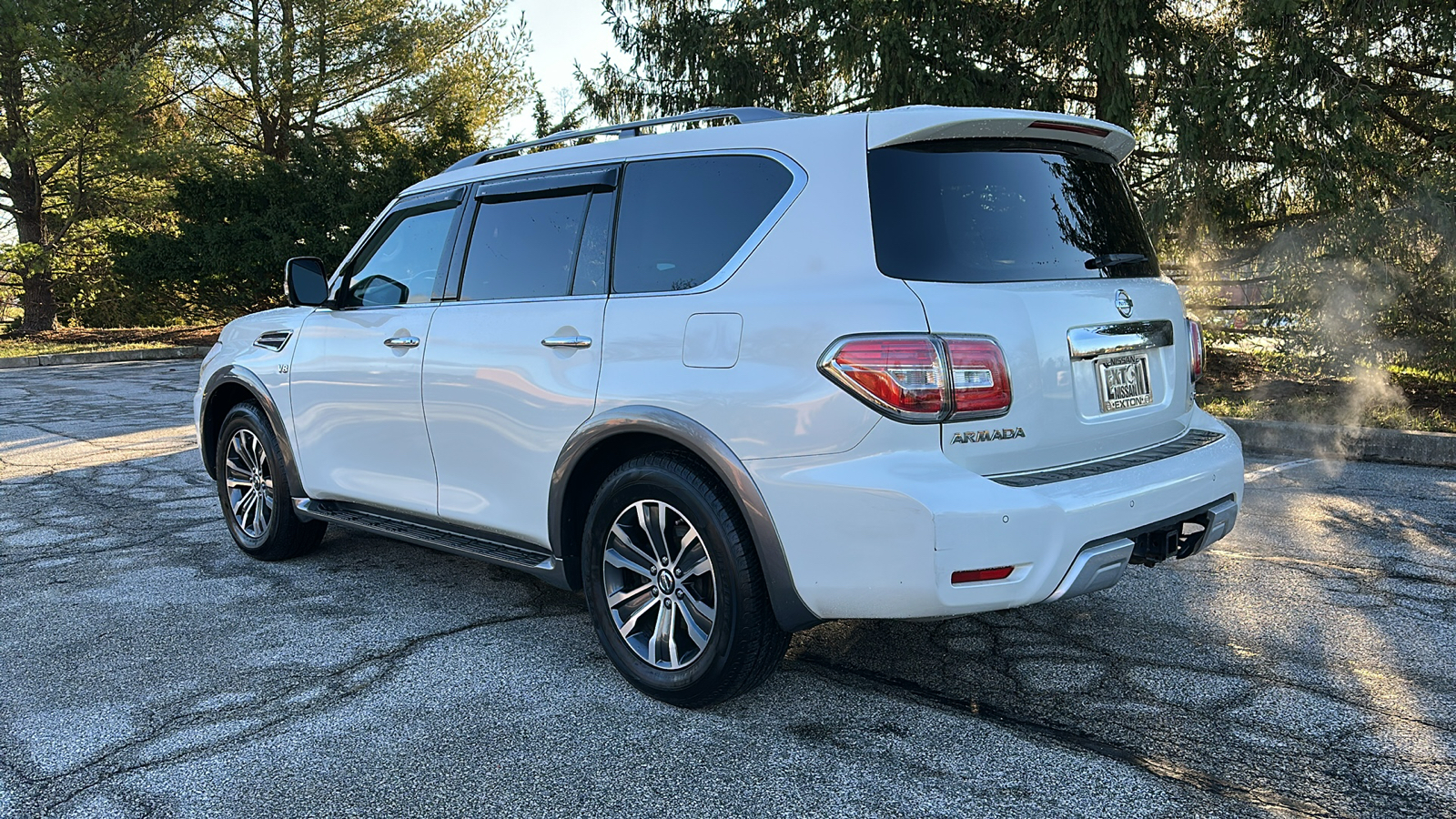 2017 Nissan Armada SL 8