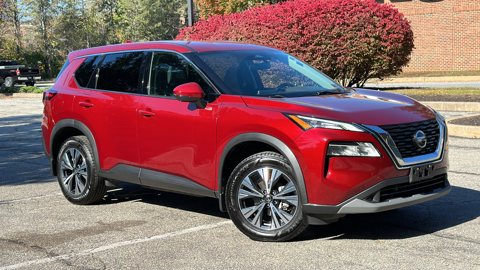 2021 Nissan Rogue SV 1