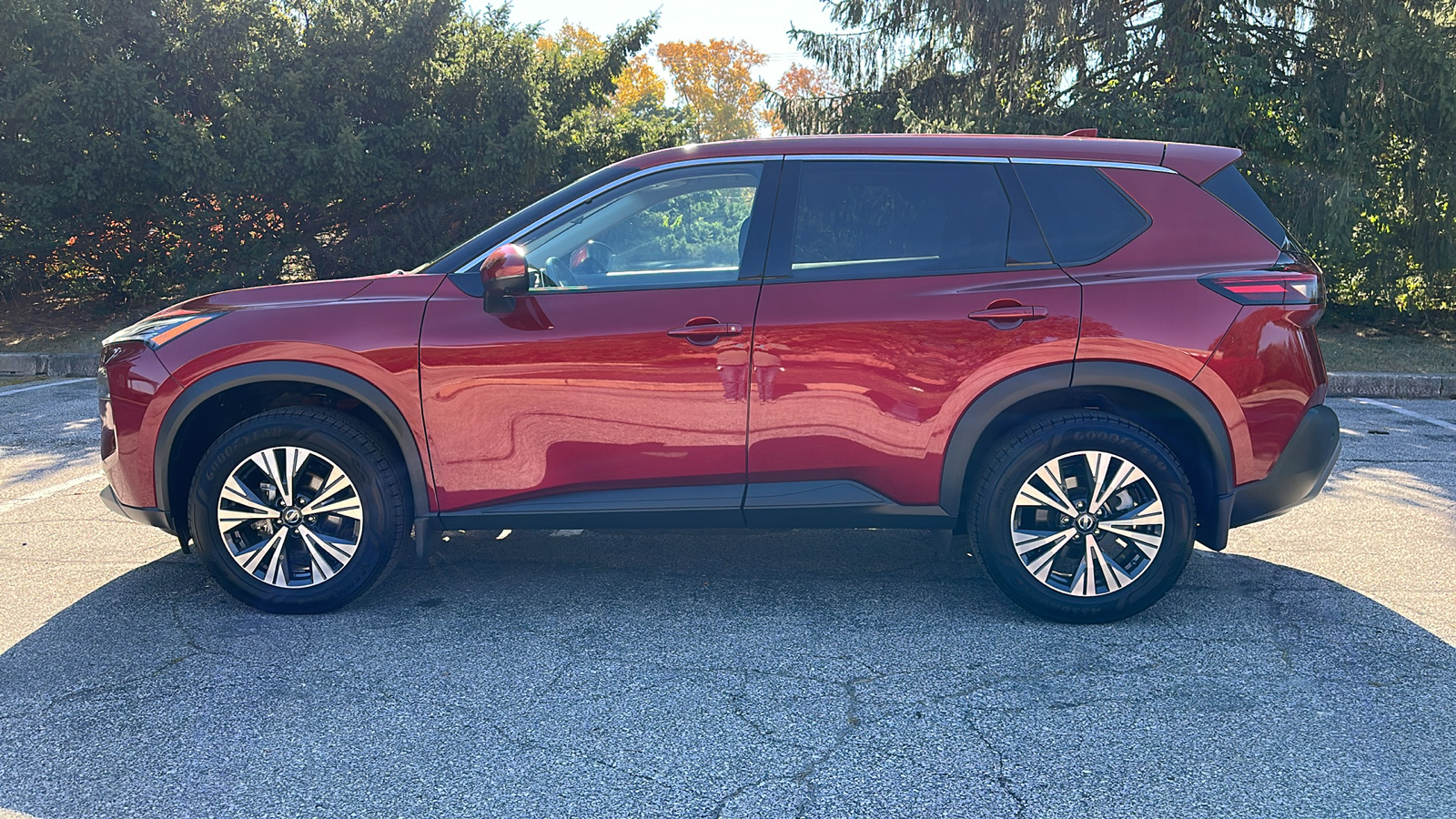 2021 Nissan Rogue SV 26