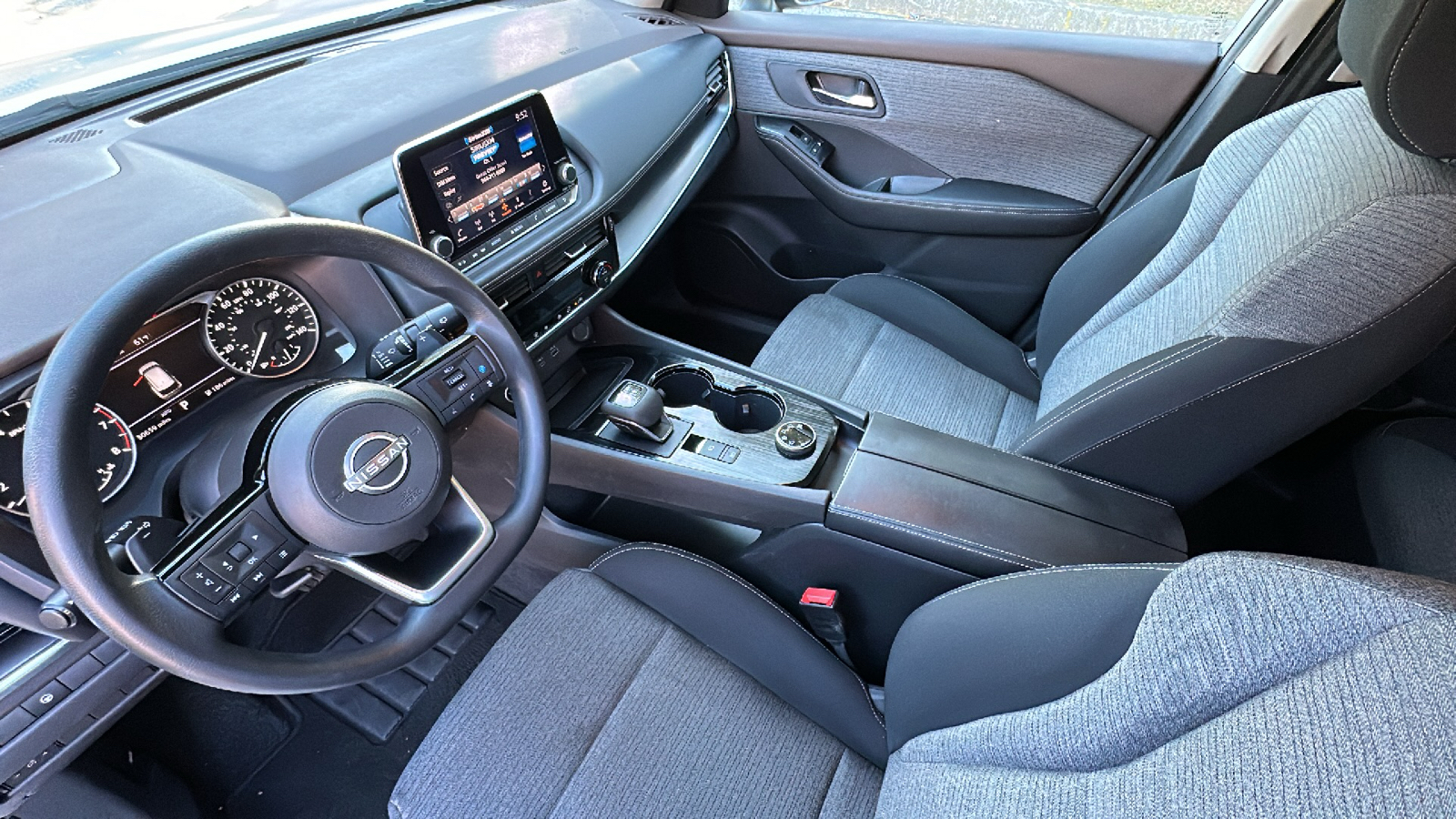 2022 Nissan Rogue SV 20