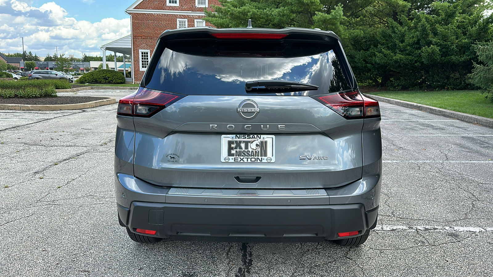 2024 Nissan Rogue SV 4