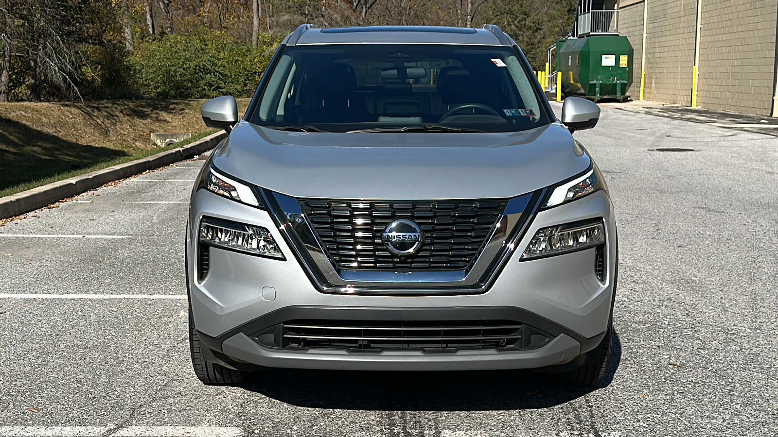 2021 Nissan Rogue SV 3