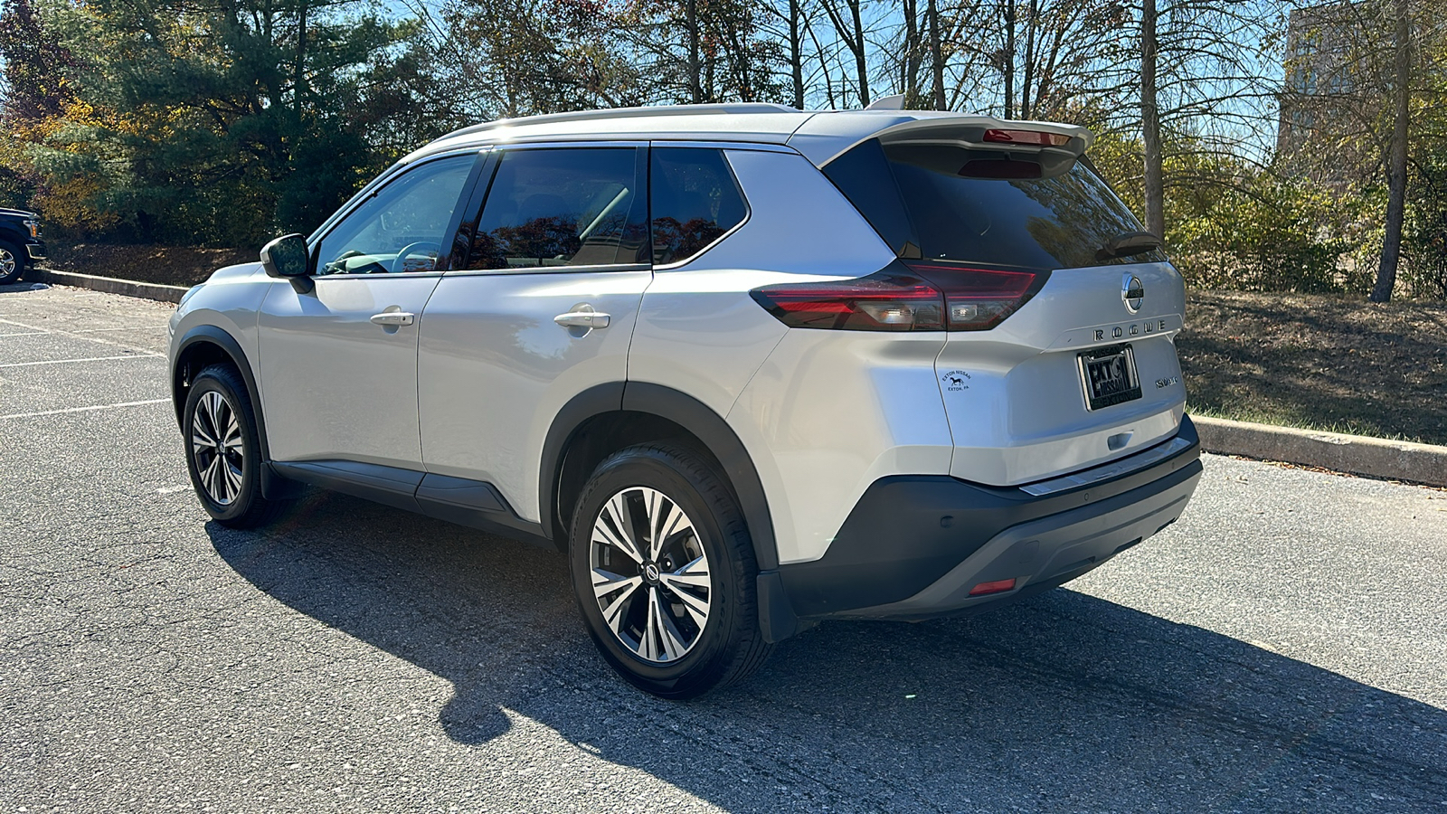 2021 Nissan Rogue SV 7