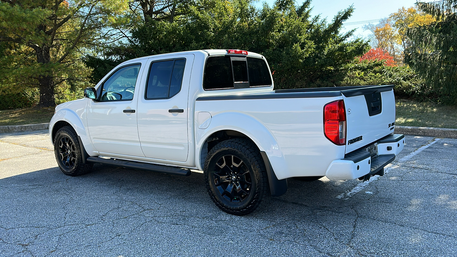 2021 Nissan Frontier SV 8