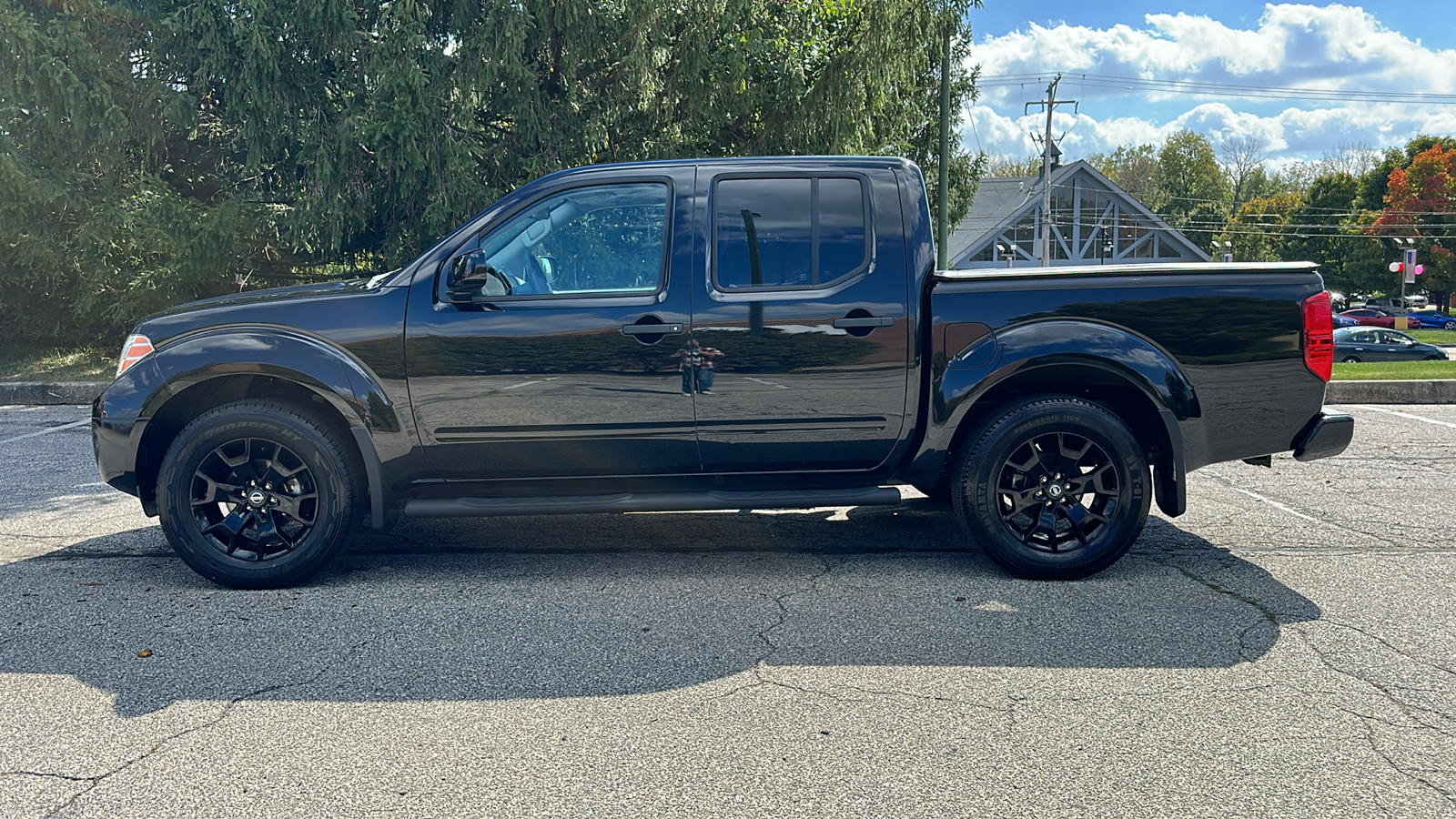 2020 Nissan Frontier SV 28