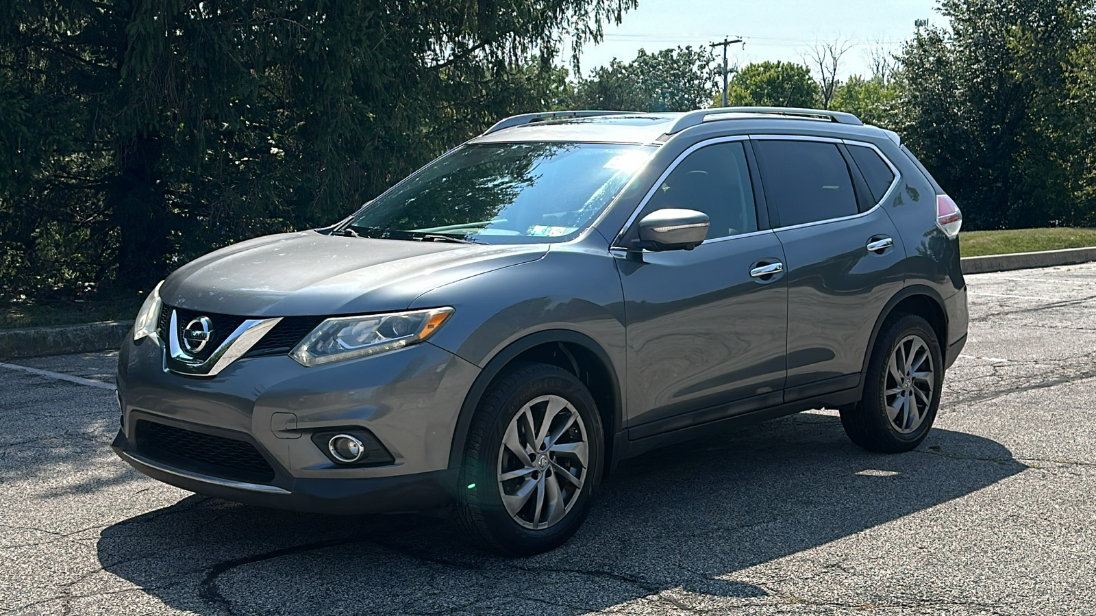 2015 Nissan Rogue SL 2