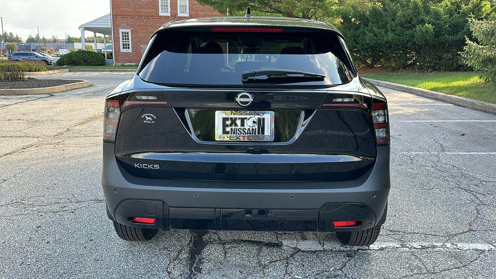 2025 Nissan Kicks SV 4