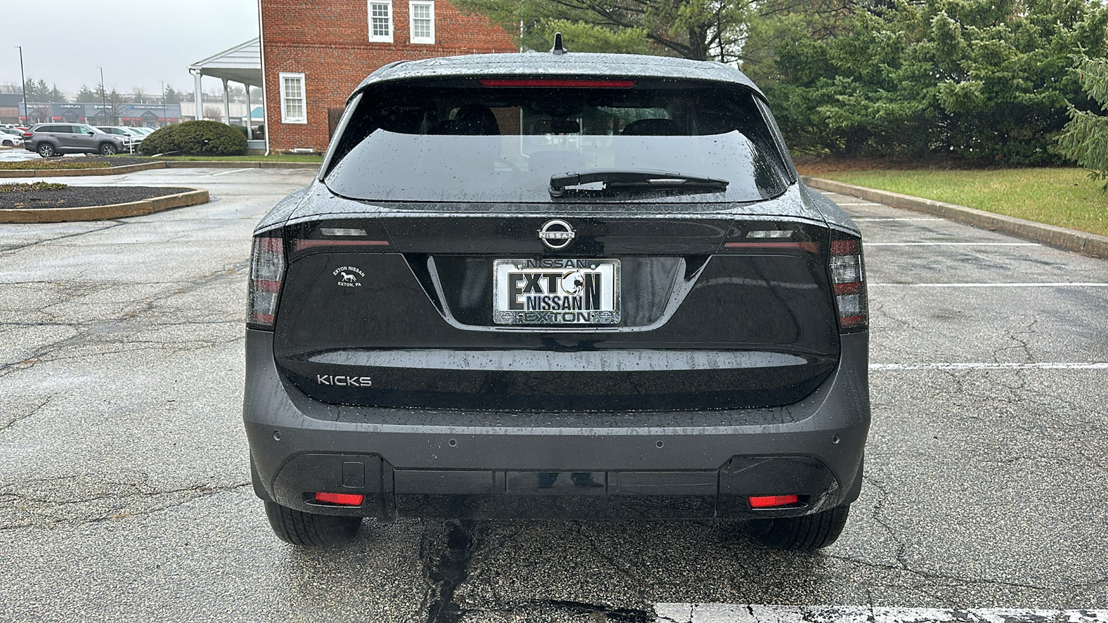 2025 Nissan Kicks SV 4