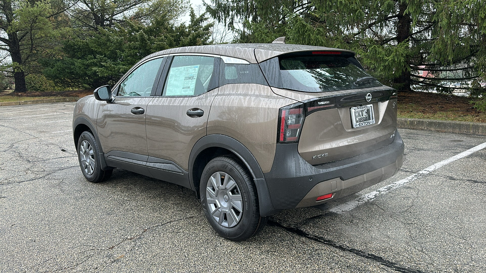 2025 Nissan Kicks S 5