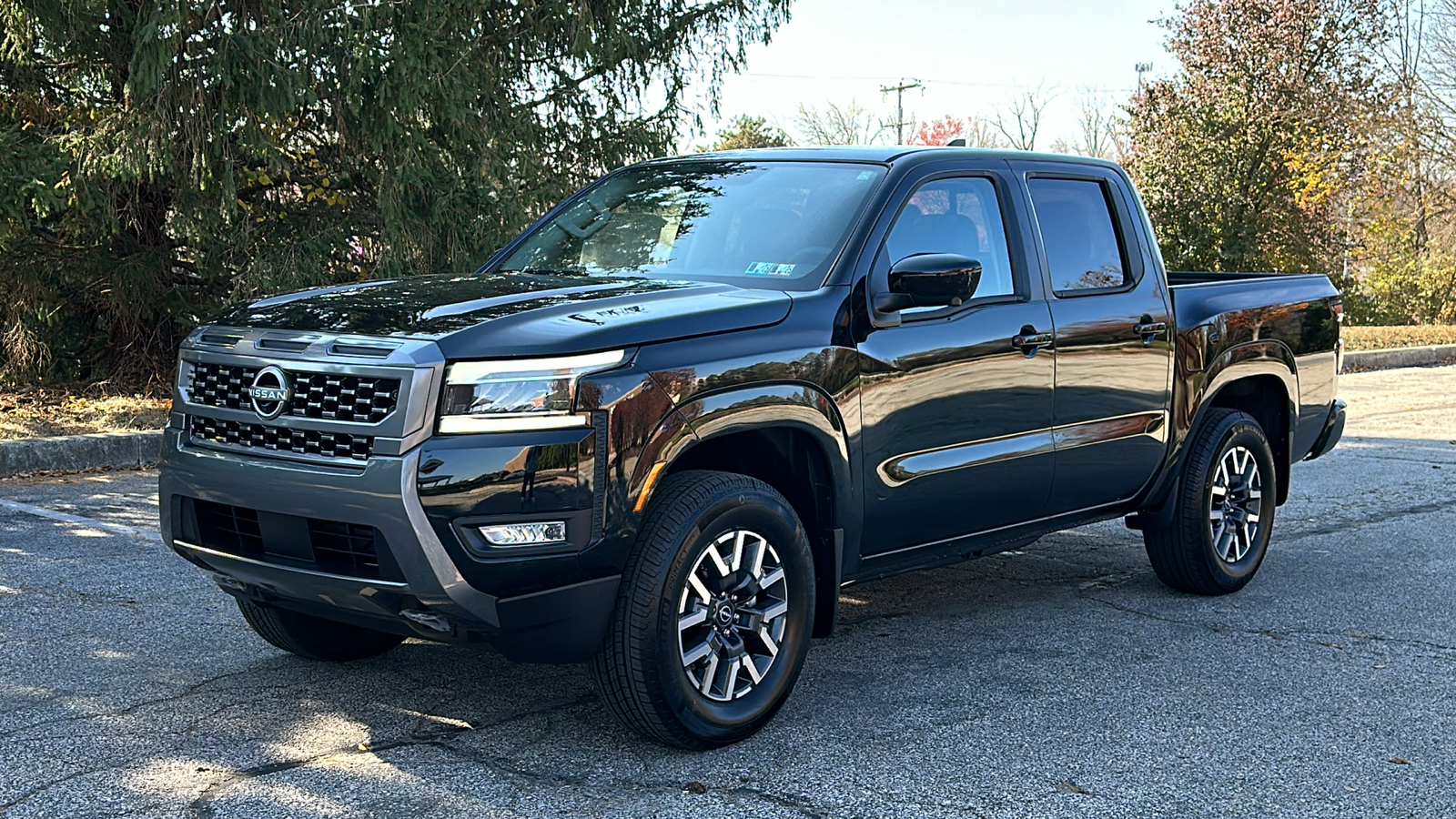 2025 Nissan Frontier SL 2