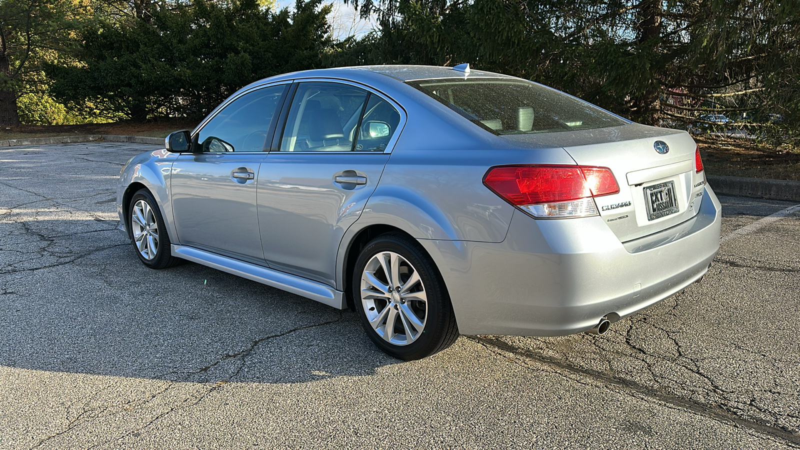 2013 Subaru Legacy 3.6R Limited 8