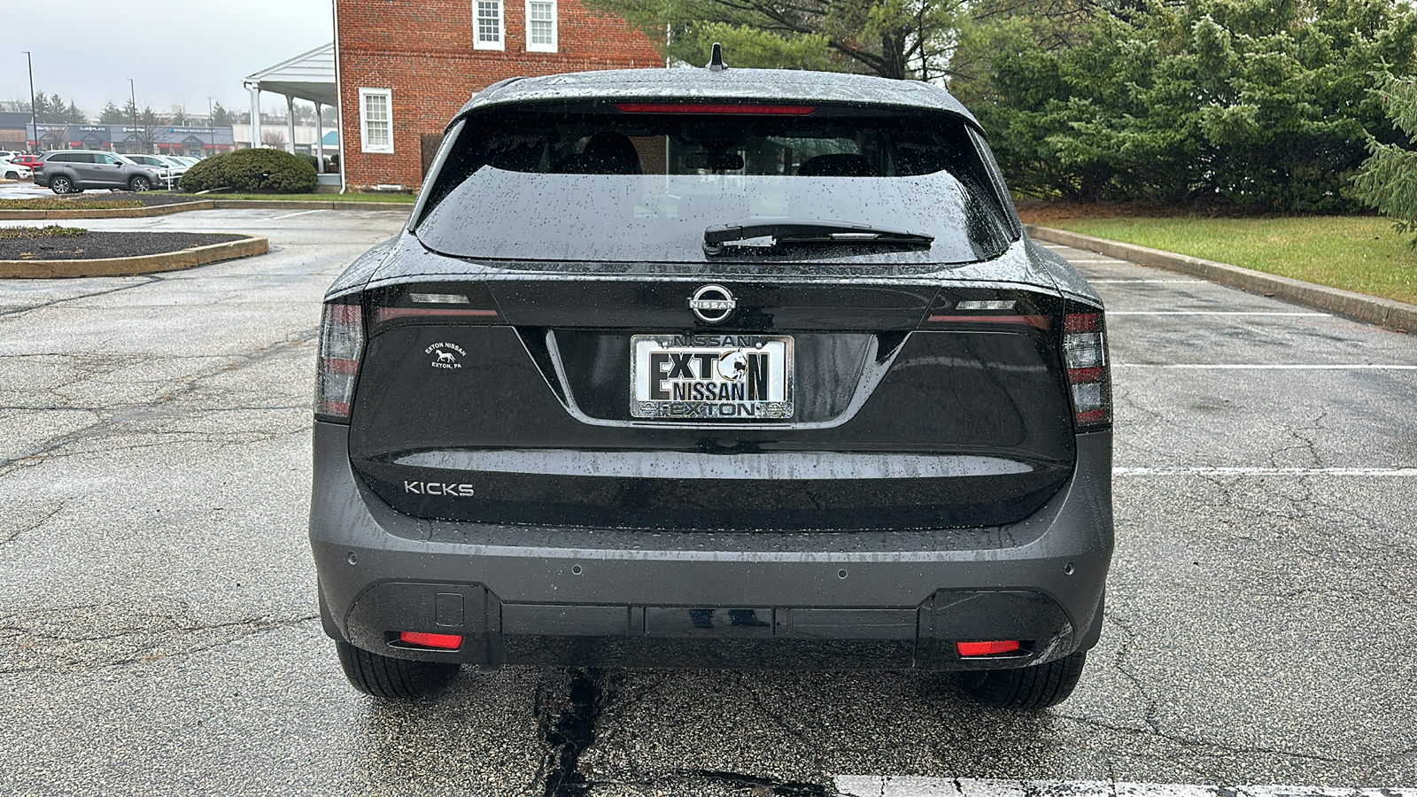 2025 Nissan Kicks SV 4