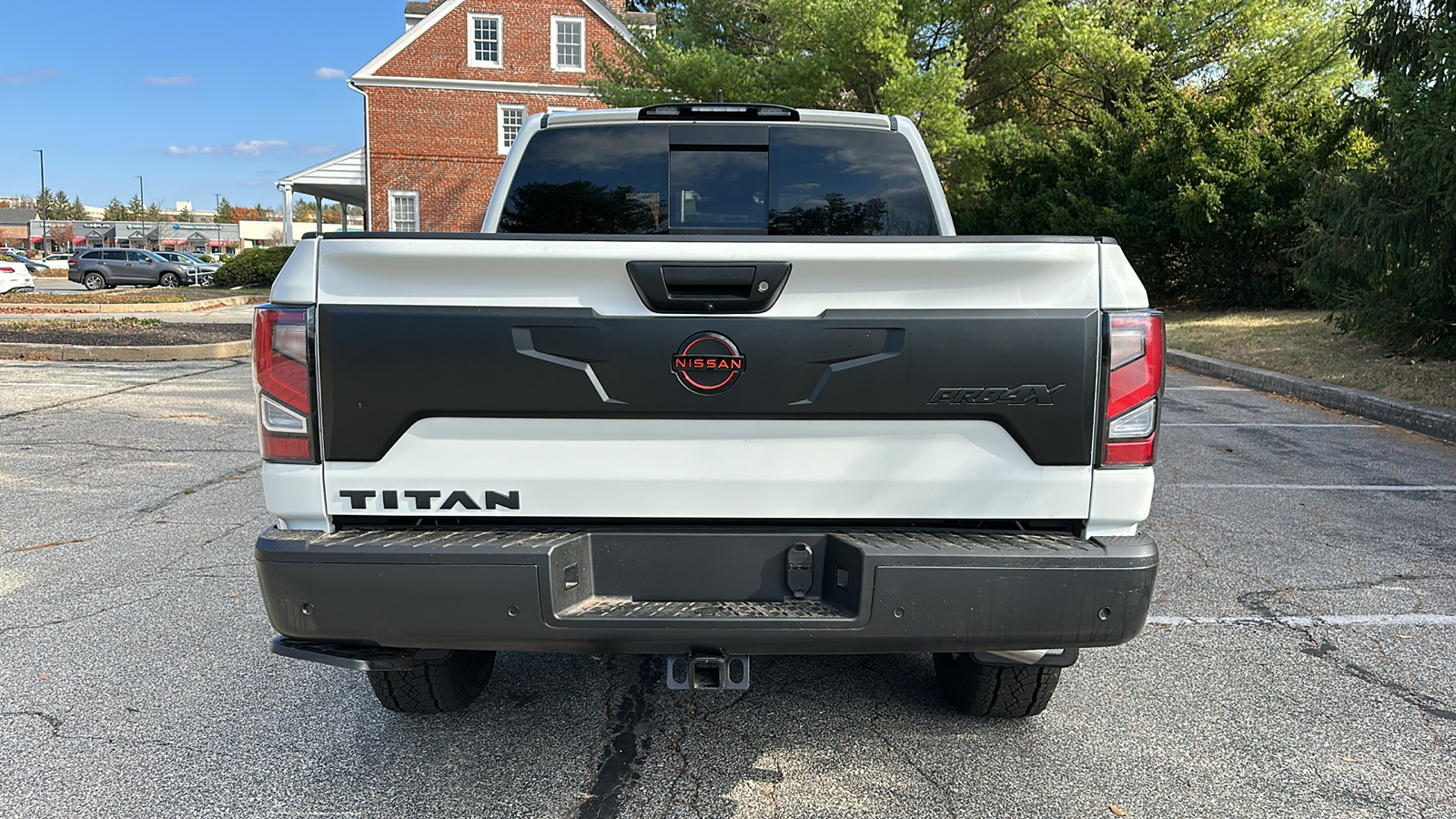 2024 Nissan Titan PRO-4X 4