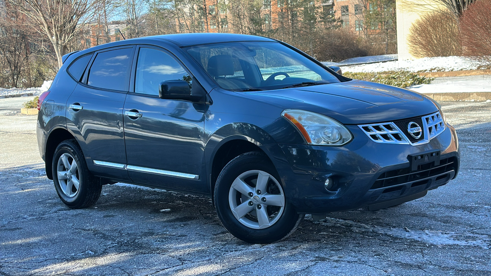 2013 Nissan Rogue S 1