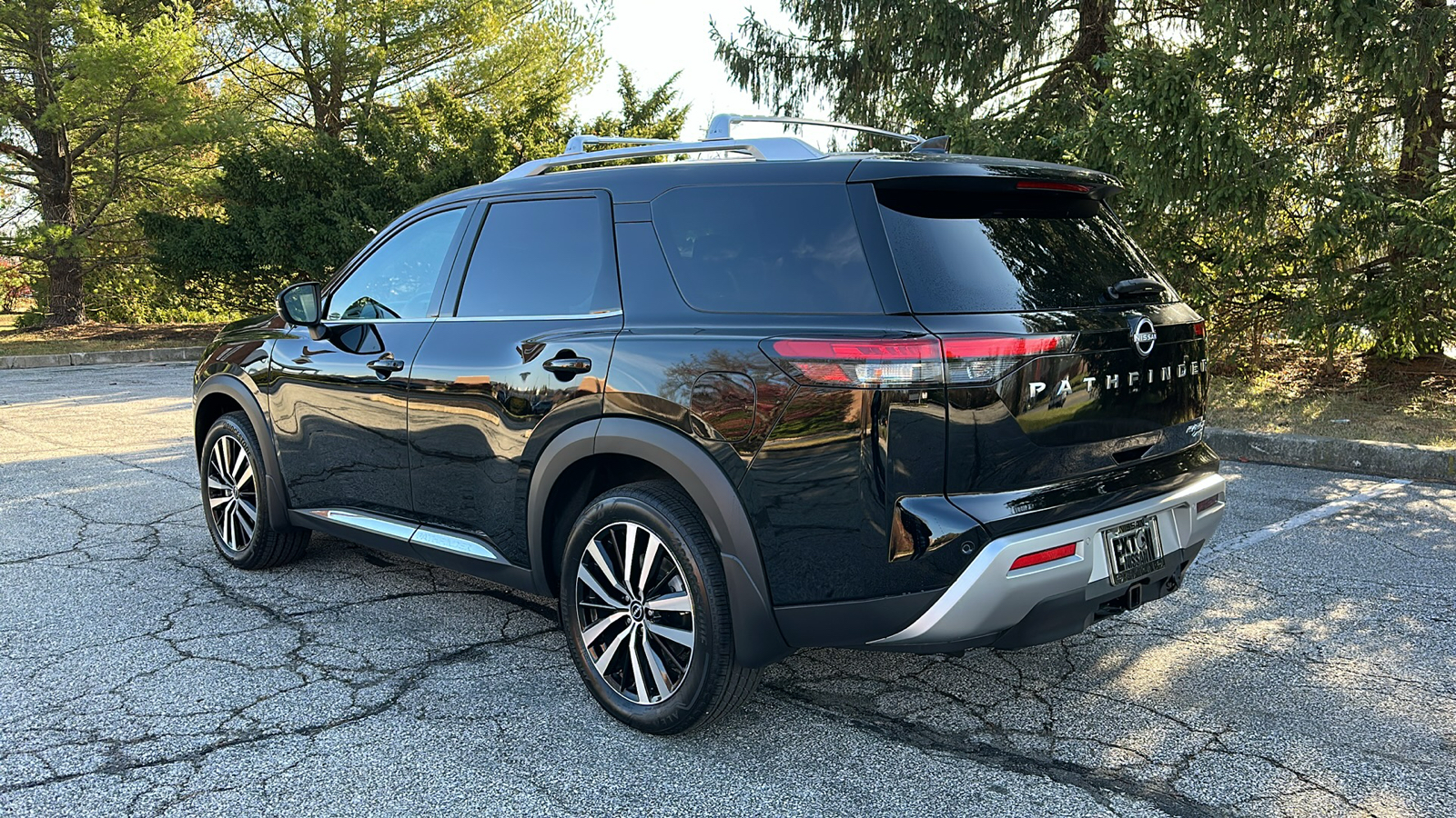 2025 Nissan Pathfinder Platinum 5