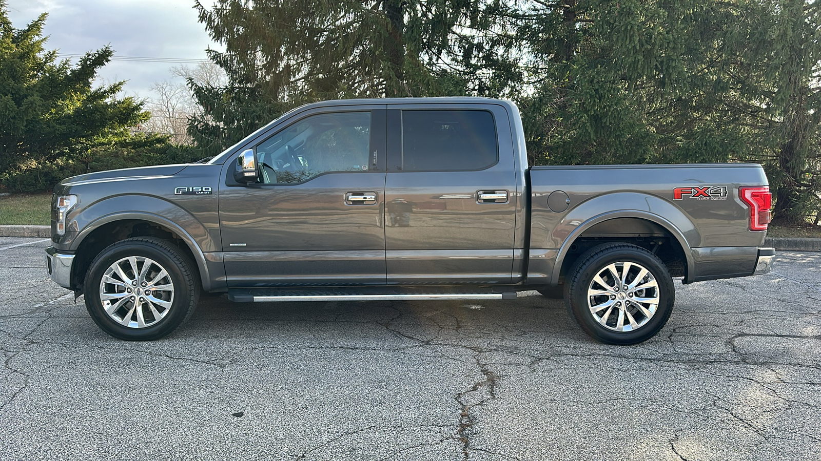 2015 Ford F-150 XLT 29