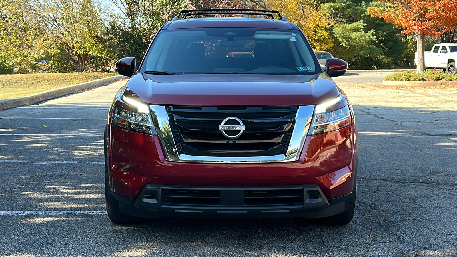 2022 Nissan Pathfinder SV 3