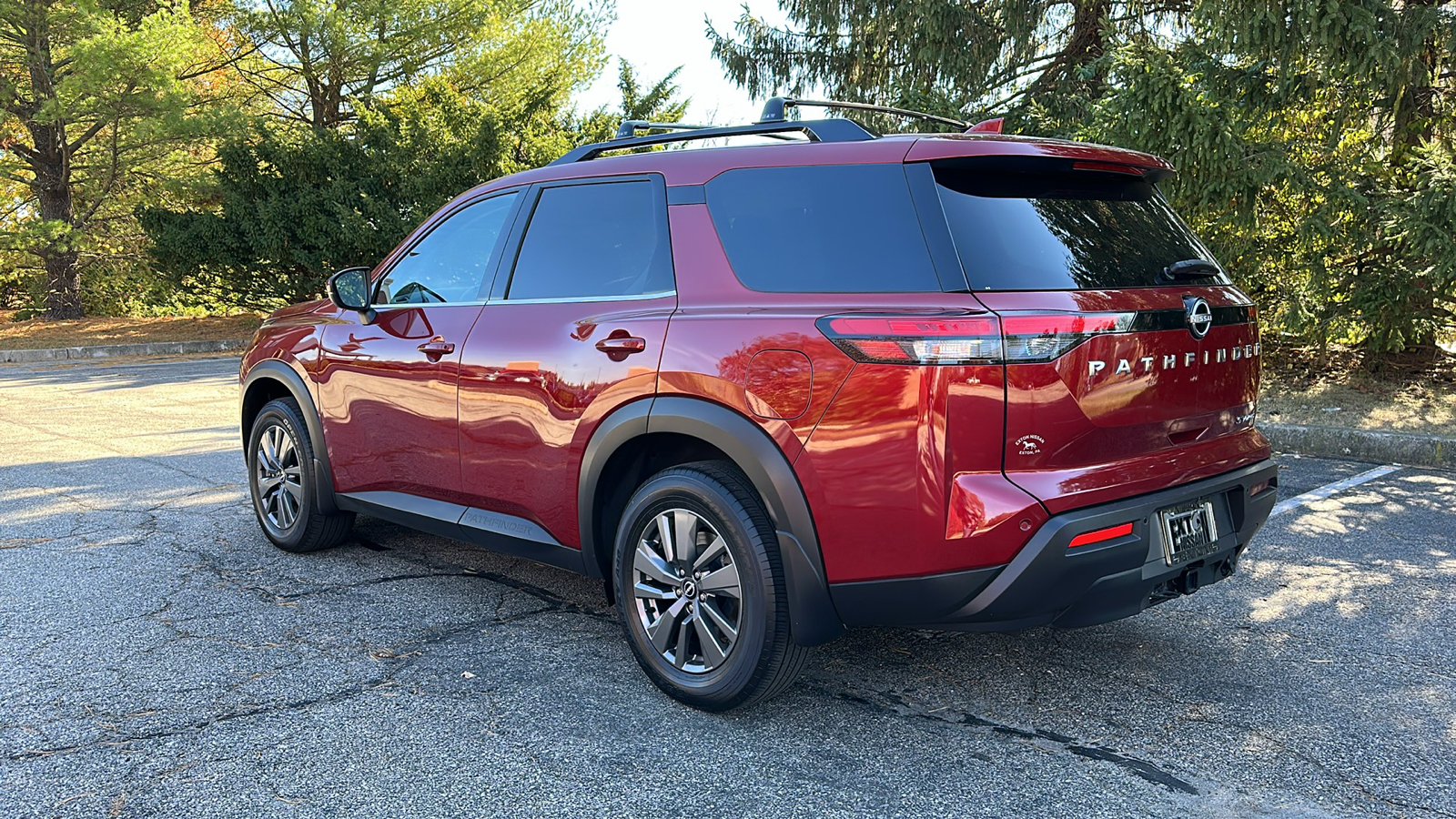 2022 Nissan Pathfinder SV 7